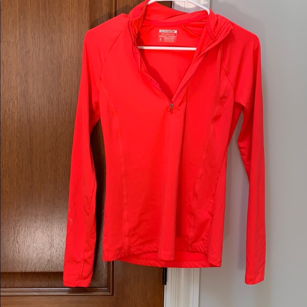 Athletic quarter zip